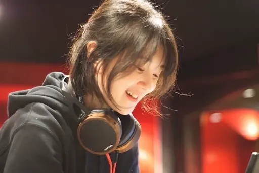 エンジニア 青木ひかる